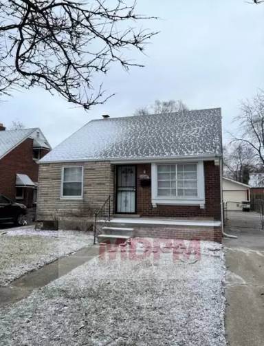 Main picture of 12682 Riad St