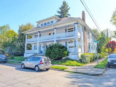 Main picture of 138 SE 18th Ave