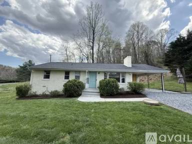 Main picture of 5621 Bridlewood Dr