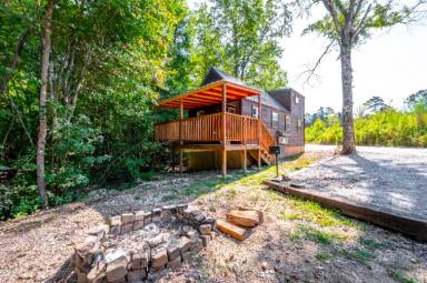 Main picture of 6773 N US Highway 259