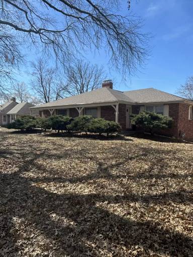 Main picture of 537 Schwarz Rd