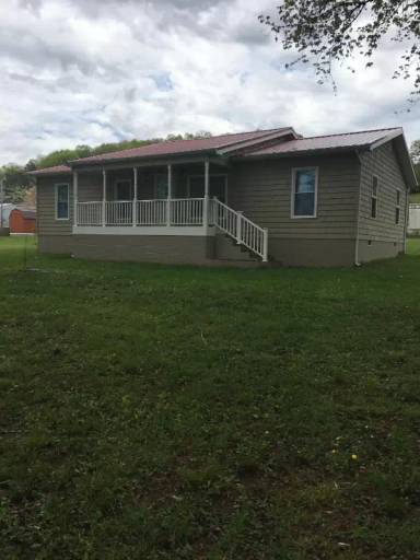 Main picture of 545 Providence Rd