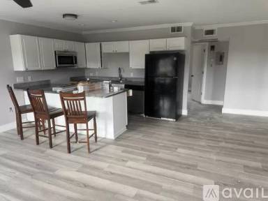 Main picture of McDonnell Square Condominiums