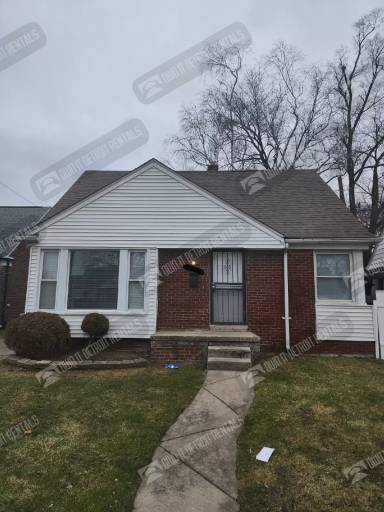 Main picture of 20176 Hartwell St