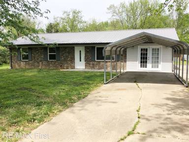 Main picture of 3315 Vicuna St