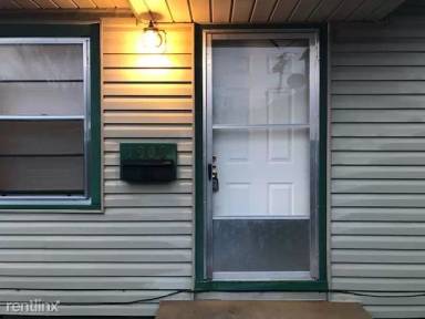 Main picture of 1909 N Jeanette Ave