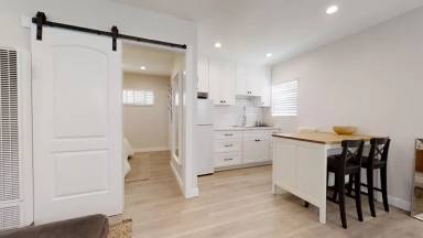 Main picture of 112 Seaview St