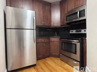 Main picture of 244 Kelton St
