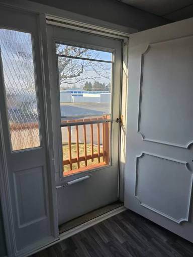 Main picture of 6317 State St