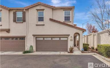 Main picture of 3292 Overland Ln