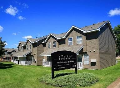 Main picture of 313 W 7th St