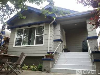 Main picture of 4615 Fremont Ave N