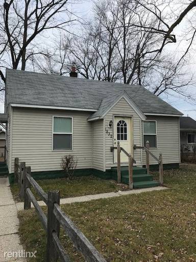 Main picture of 1832 Ada Ave