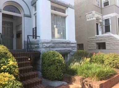 Main picture of 2121 N St NW