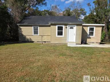 Main picture of 2058 Holmes Dr