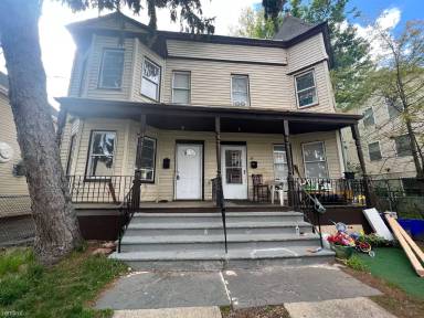 Main picture of 95 Greenwood Ave