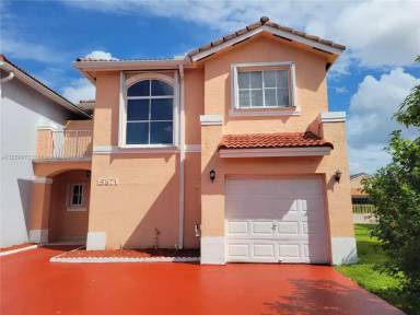 Main picture of 15871 SW 86th Ter