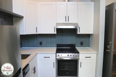 Main picture of 2 Myrtle Ave