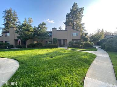 Main picture of 379 W Walnut St