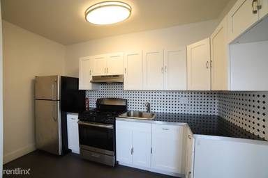 Main picture of 223 Monticello Ave