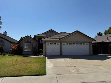 Main picture of 521 Pecan Dr