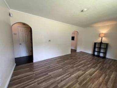 Main picture of 4053 Delphos Ave