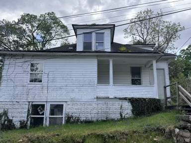 Main picture of 112 Mason St