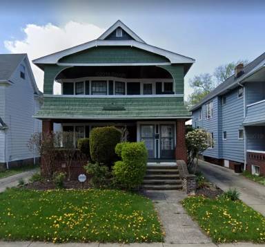 Main picture of 3290 E 146th St