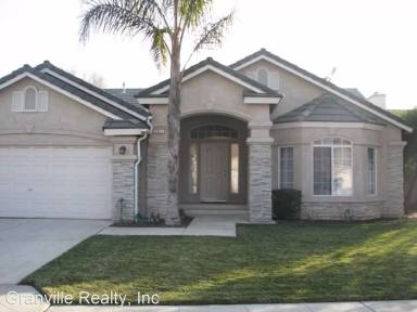 Main picture of 2941 E Pryor Dr