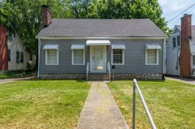 Main picture of 206 Floral Park
