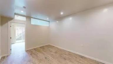 Main picture of 534A 37th Ave