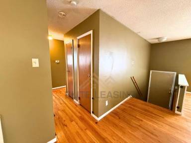 Main picture of 3108 SW Grand Ct