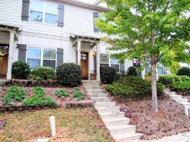 Main picture of 135 Oconee River Cir