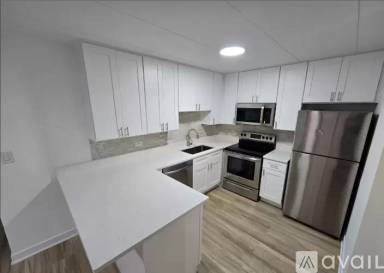 Main picture of 9S280 Nantucket Dr