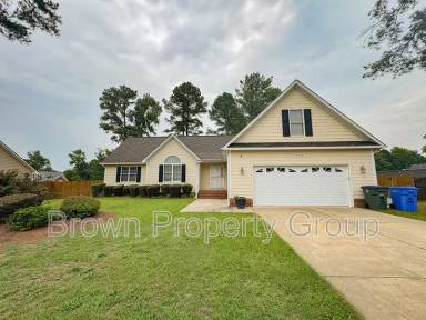 Main picture of 3426 Broomsgrove Dr