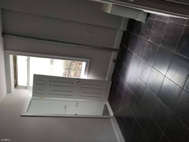 Main picture of 2350 Cambreleng Ave