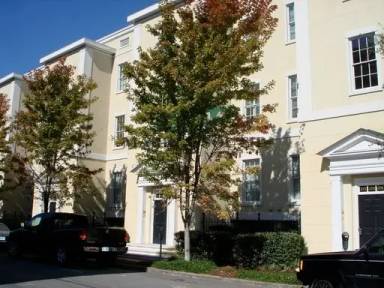 Main picture of 322 W Jones St