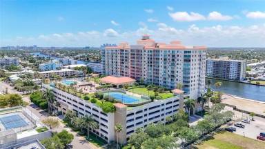 Main picture of The Tides at Bridgeside Square
