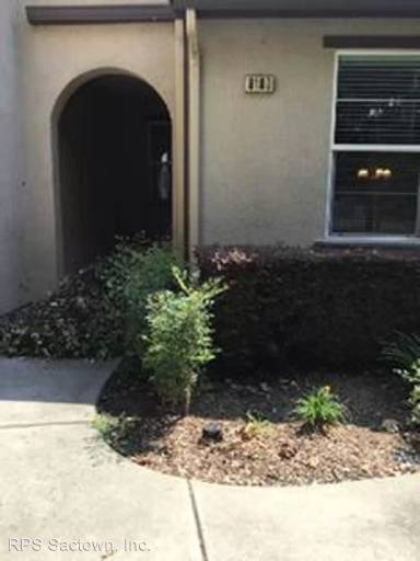 Main picture of 8122 Crystal Walk Cir