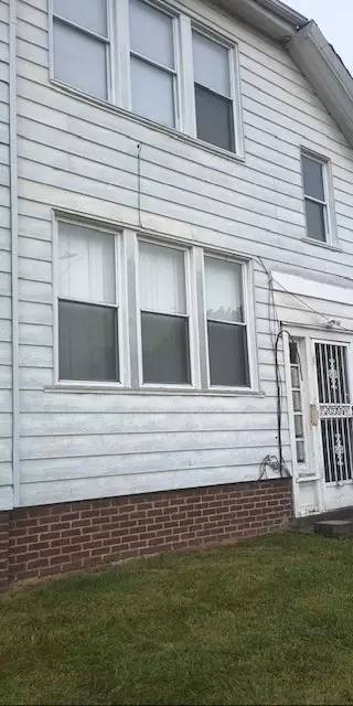 Main picture of 102 Melrose Ave