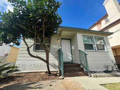 Main picture of 227 N Juanita Ave
