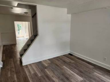 Main picture of 1002 Wright St