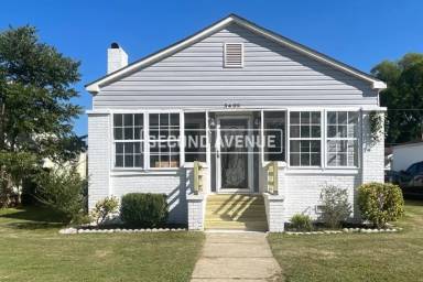 Main picture of 3405 Avenue G