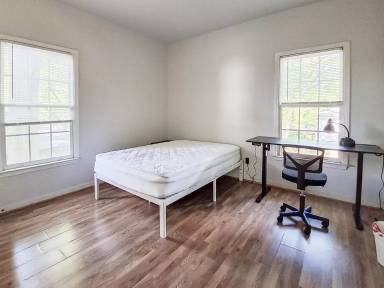 Main picture of 1065 Hampton St NW