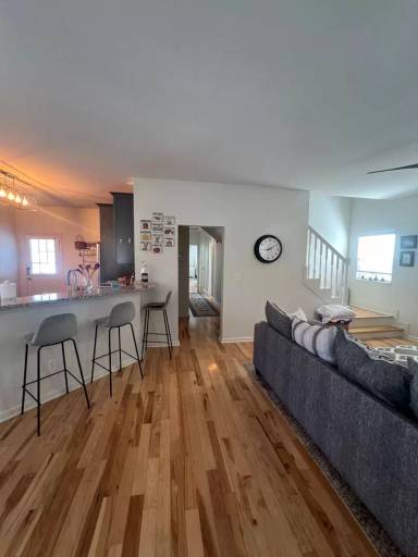 Main picture of 2325 State St