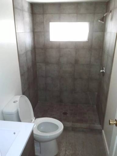 Main picture of 1024 S Cedar Dr