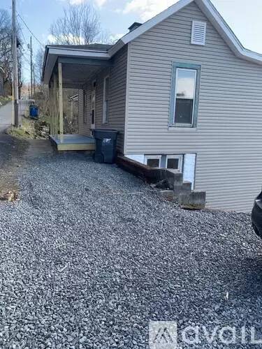 Main picture of 69 Mason St