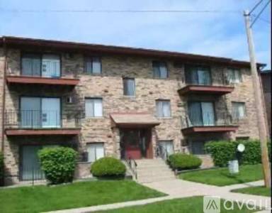 Main picture of 11810 S Komensky Ave