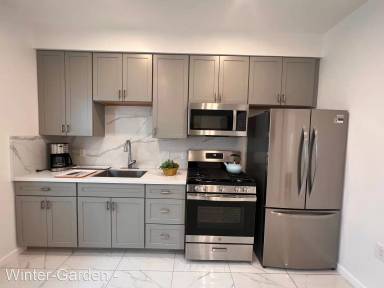 Main picture of 8121 Winter Gardens Blvd