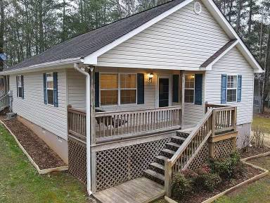 Main picture of 135 Forest Cir